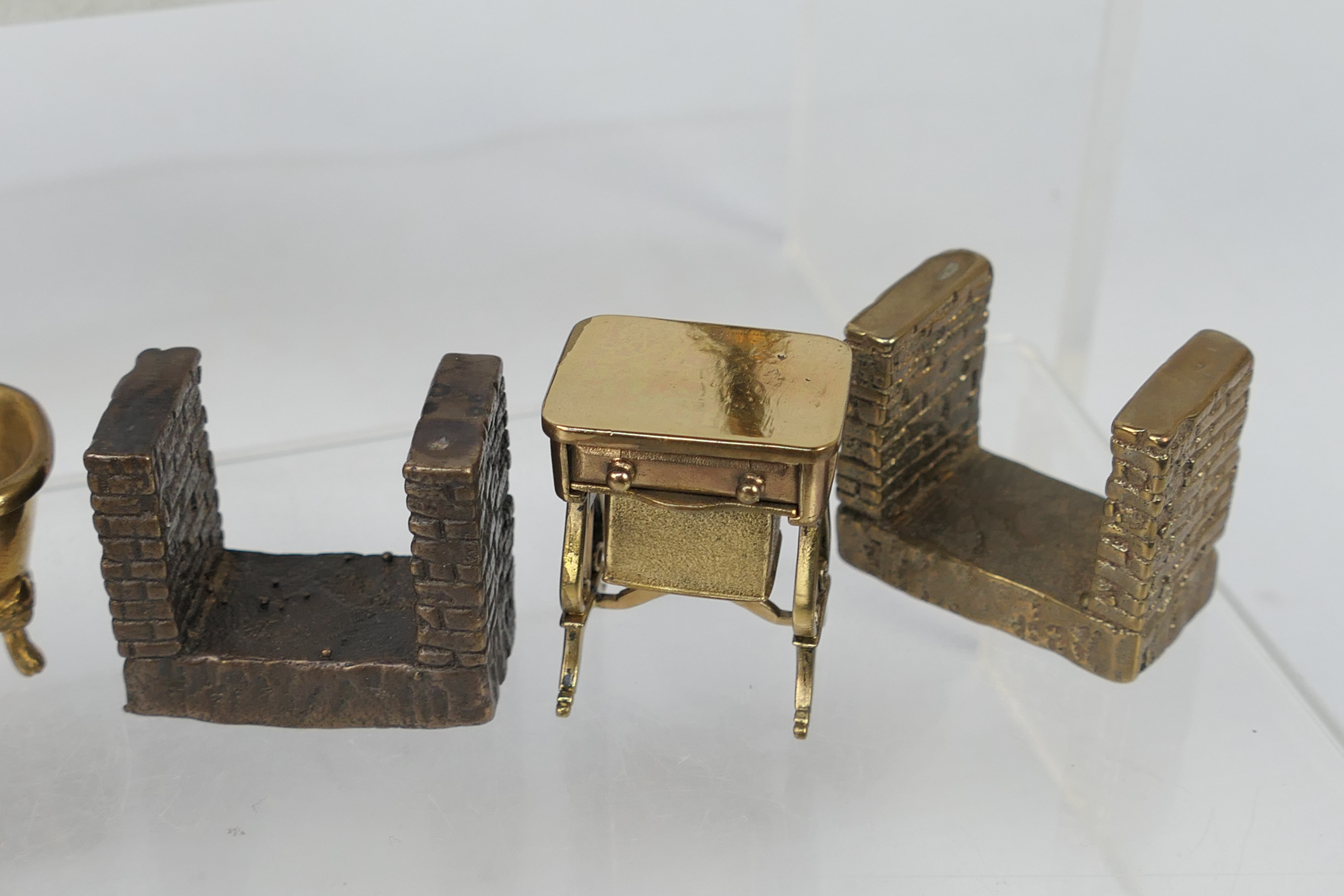 Unknown maker - An unboxed group of unmarked bronze dolls house furniture. - Image 5 of 8