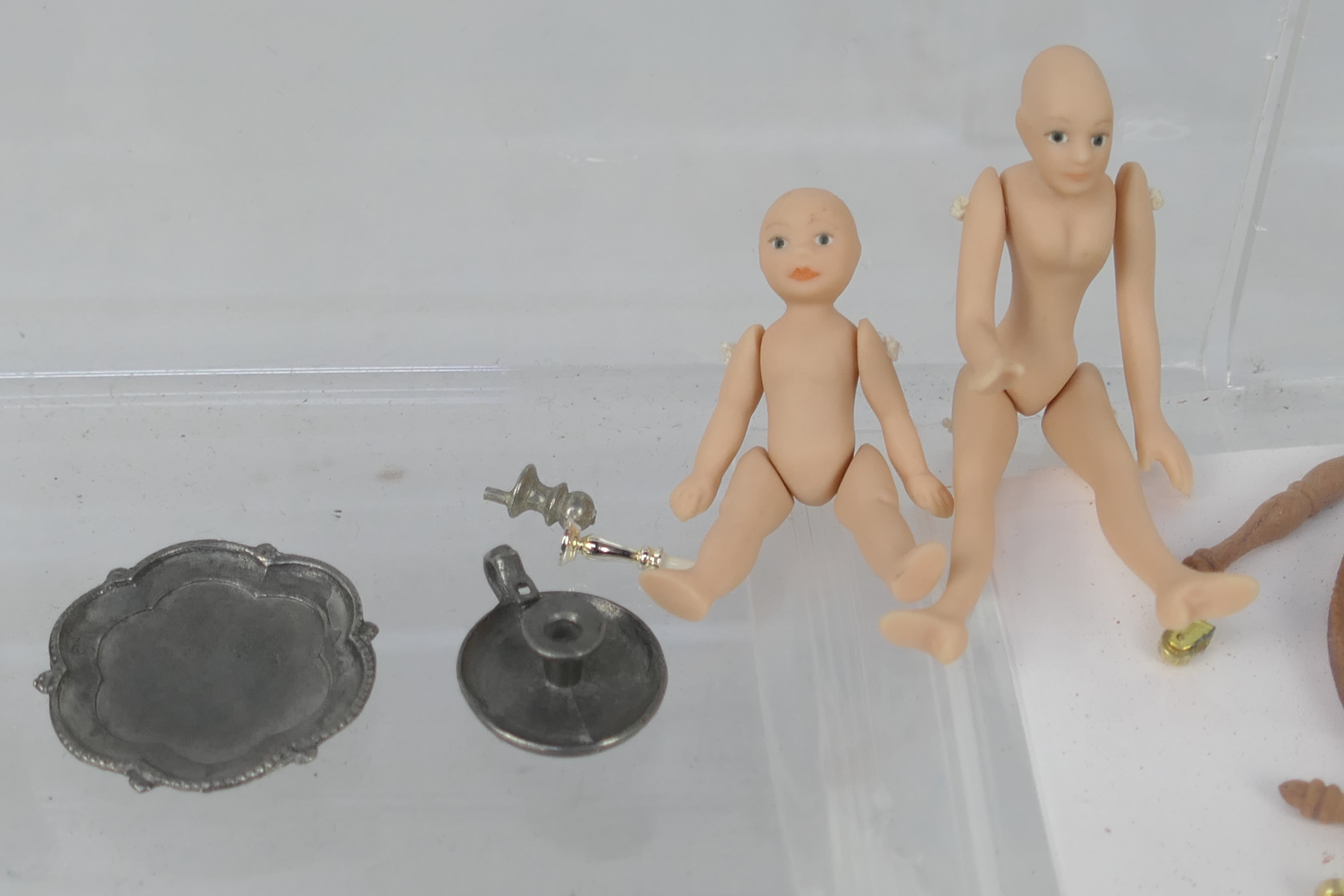 Unknown maker - An unboxed group of unmarked predominately bronze dolls house furniture. - Image 5 of 9