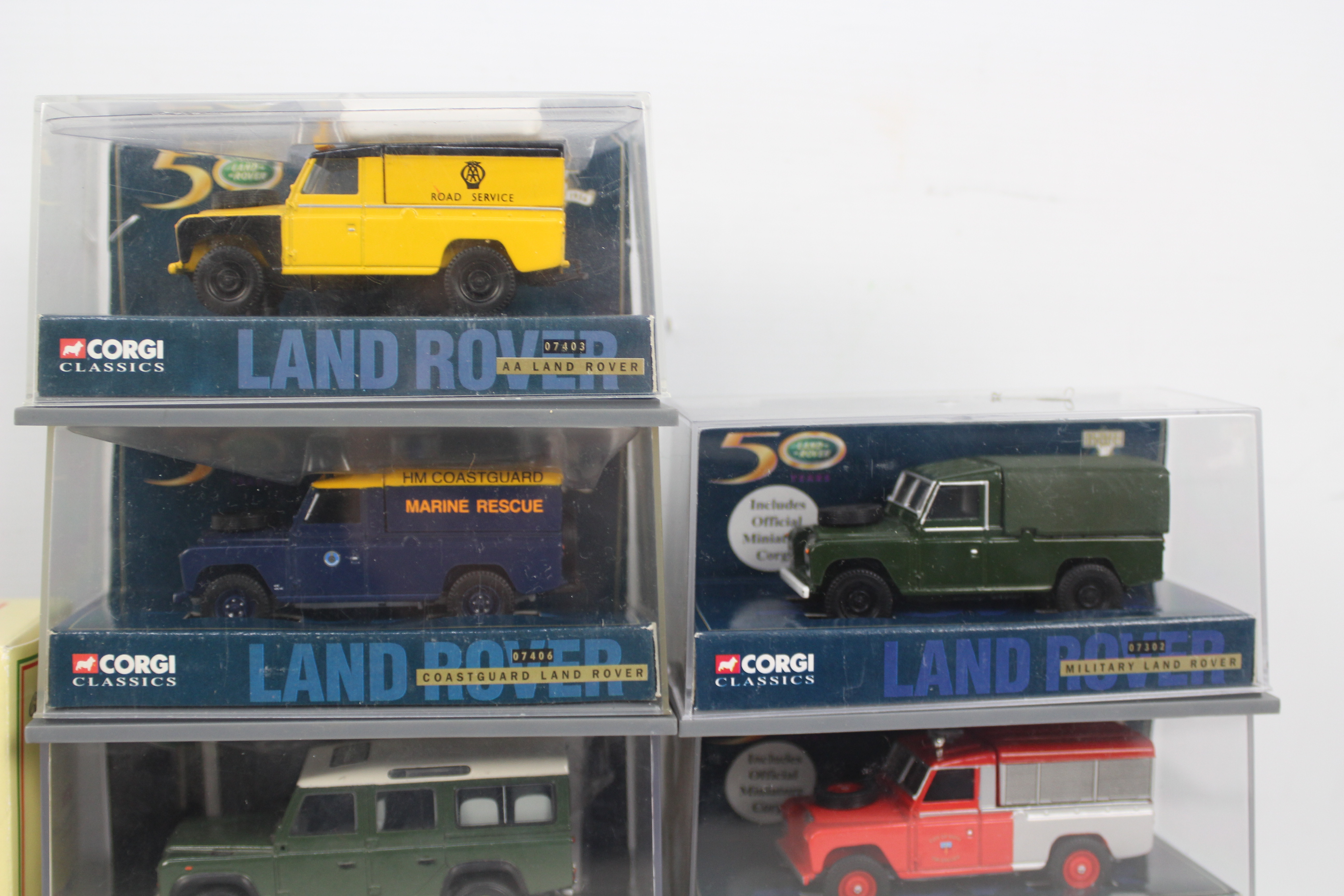 Corgi Classics - A troop of nine boxed diecast model Land Rovers from various Corgi ranges. - Bild 3 aus 5