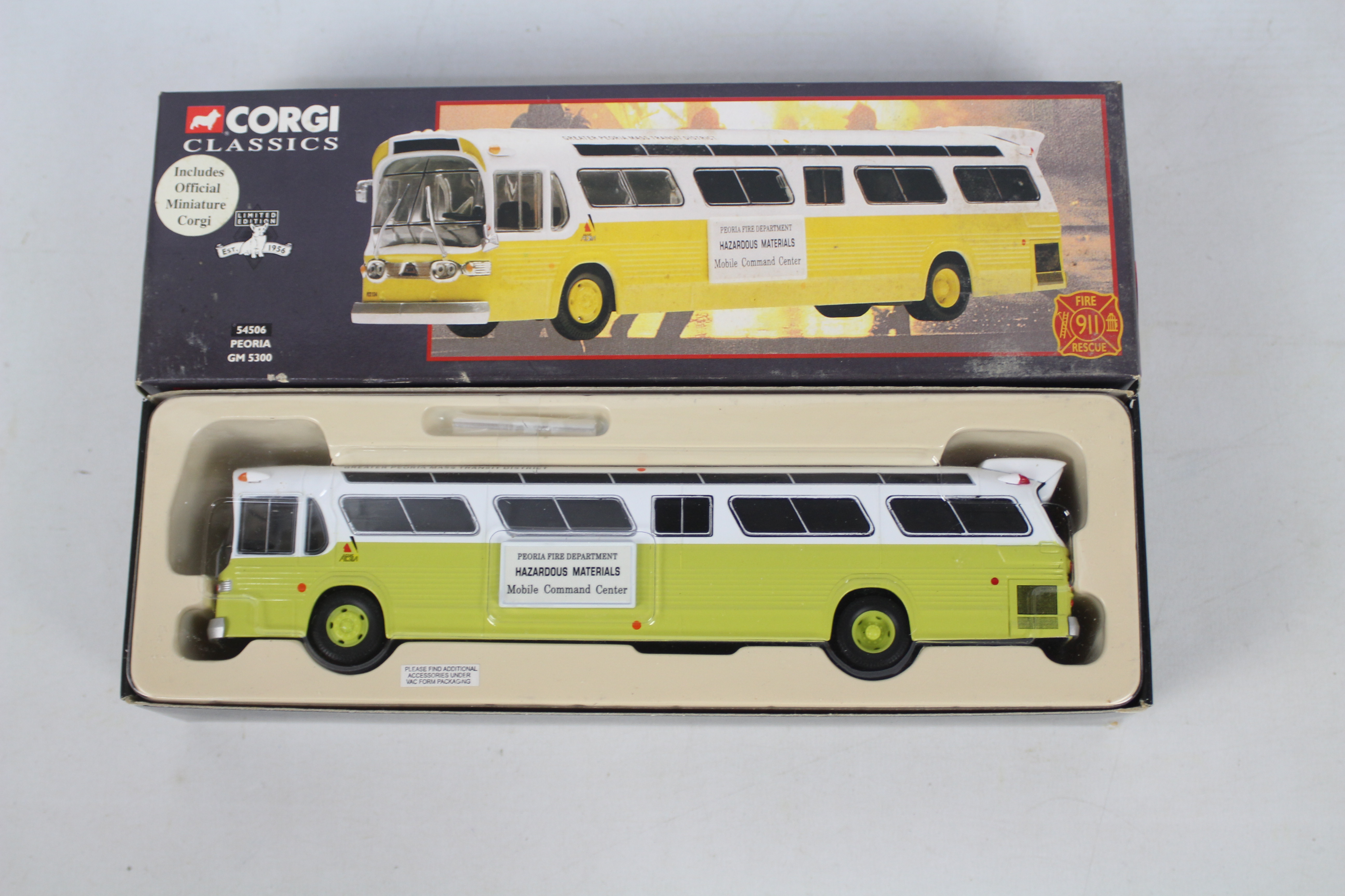 Corgi Classics - Seven boxed predominately Limited Edition diecast US Fire Appliances / FD related - Bild 3 aus 4