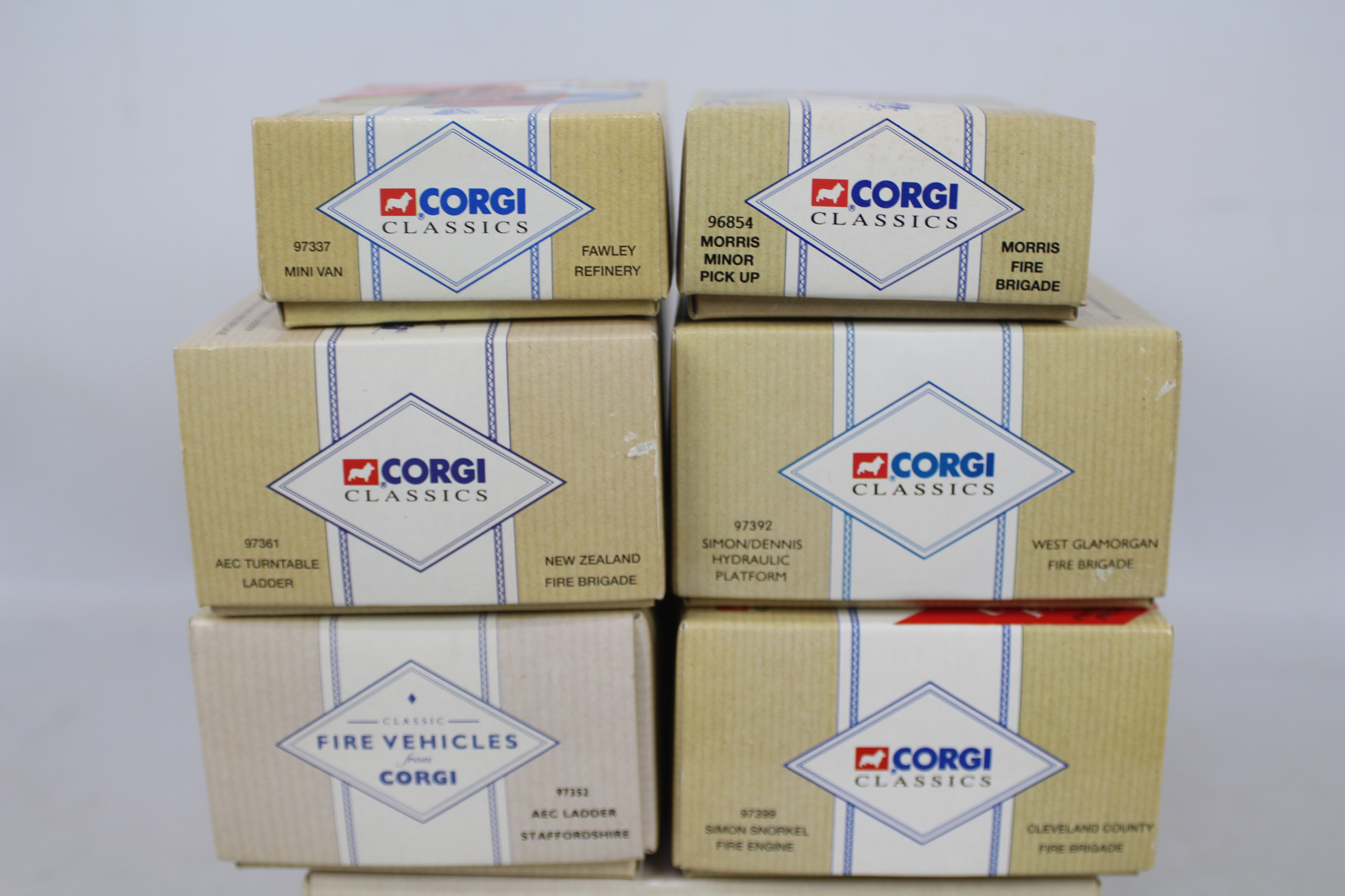Corgi Classics - Seven boxed diecast predominately UK Fire Appliances from Corgi. - Bild 5 aus 6