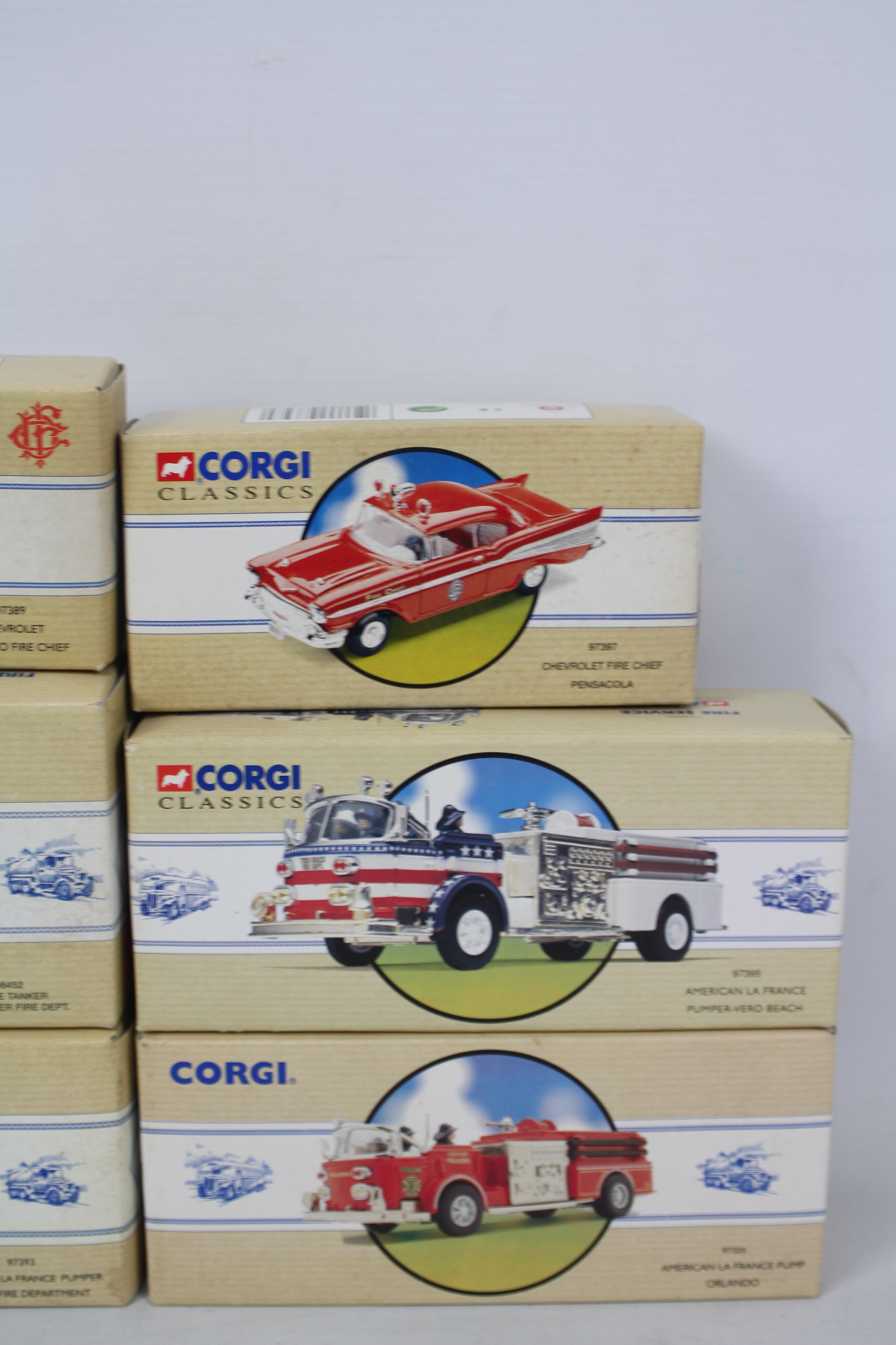Corgi Classics - Six boxed diecast US Fire Appliances / vehicles from Corgi. - Image 3 of 4