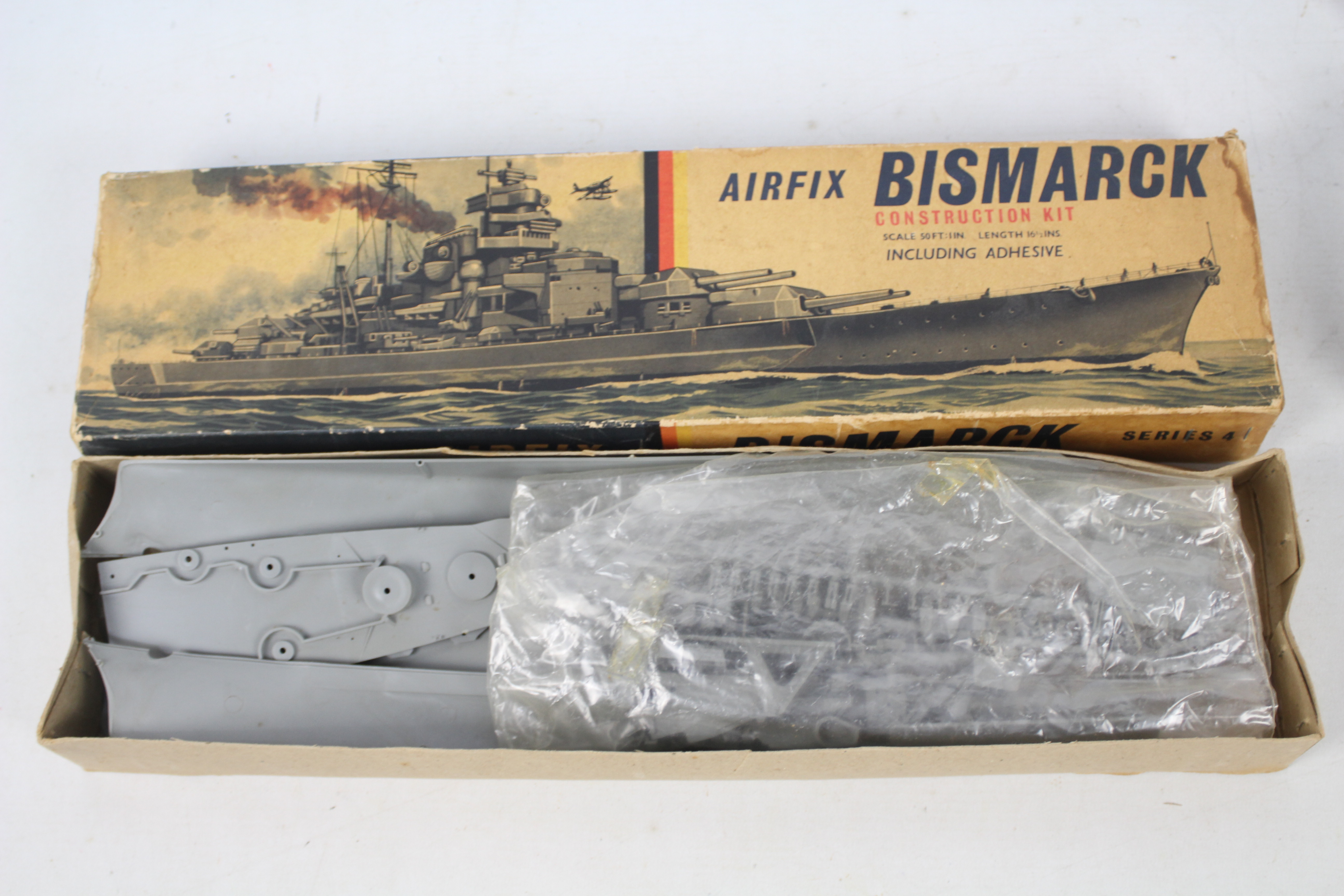 Airfix - Revell - A fleet of seven boxed plastic ship and boat model kits in a variety of scales. - Image 6 of 6