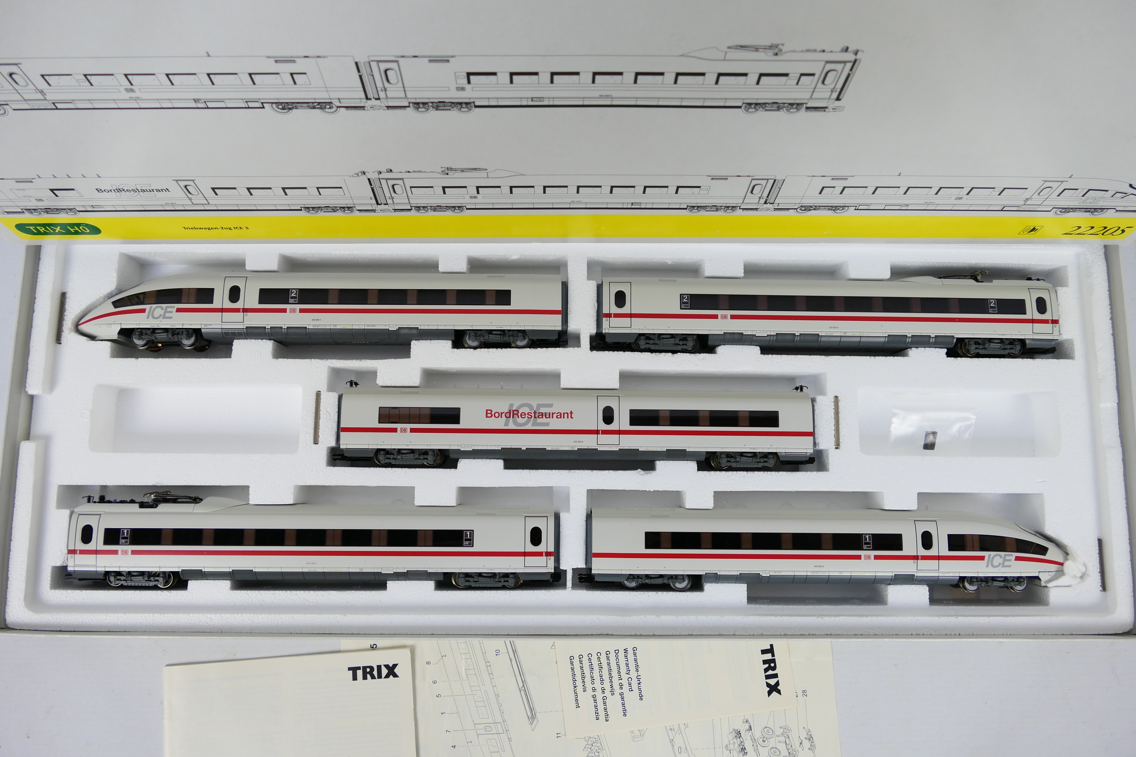 Trix - A boxed HO gauge Trix #22205 ICE 3 Powered Railcar Train set. - Image 2 of 4