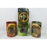 The Lord of The Rings - Vivid - Applause - Toy Biz - Toy Vault - The Two Towers - The Fellowship of