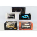 IXO - Norev - Vitesse - A group of five boxed 1:43 scale diecaIXO CLC244 Range Rover 3.