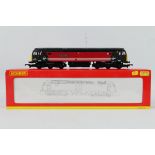 Hornby - A boxed OO gauge Co-Co Diesel Electric named The Queen Mother in Virgin livery # R2289D.
