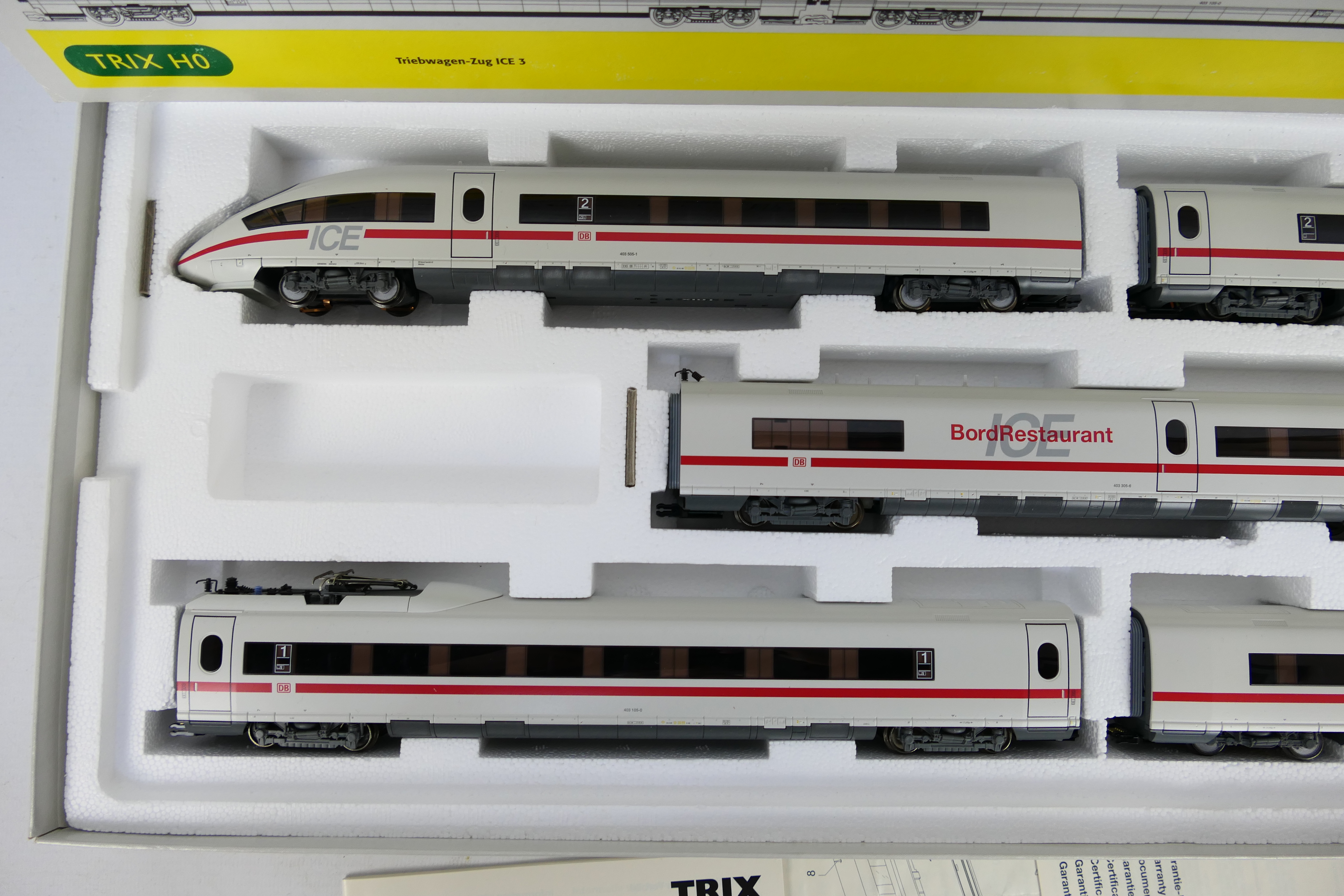 Trix - A boxed HO gauge Trix #22205 ICE 3 Powered Railcar Train set. - Image 3 of 4
