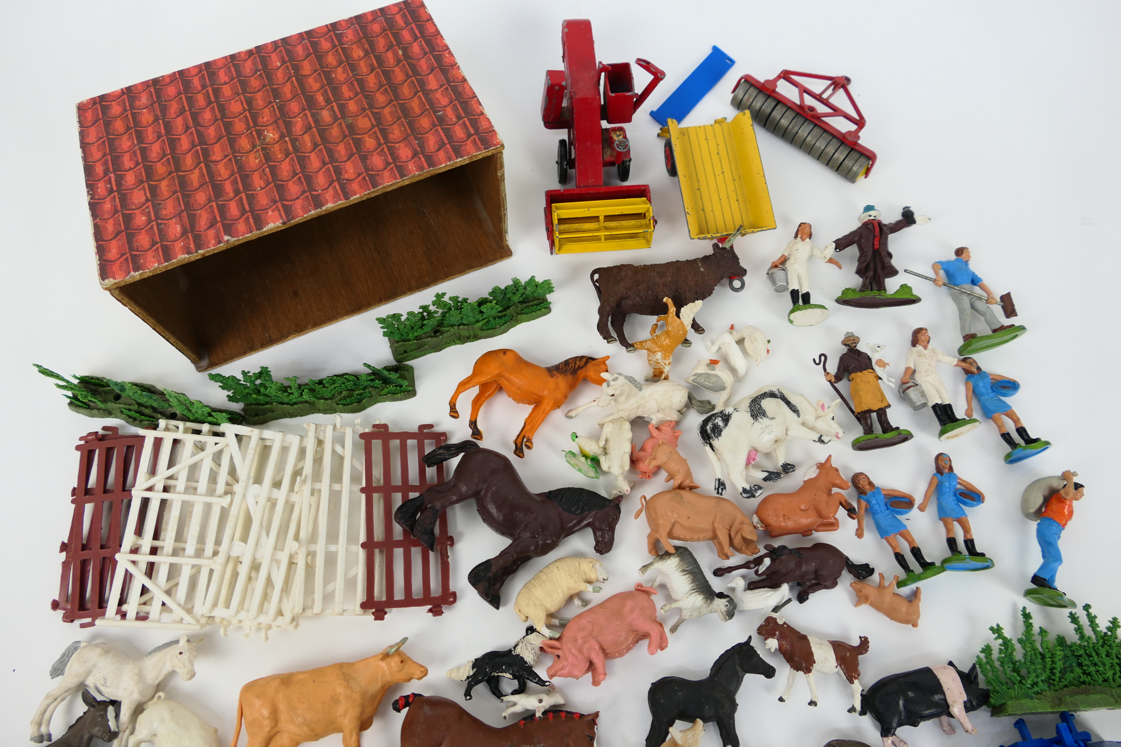 Britains - Corgi - Matchbox - A collection of farm models including 9 x figures, a wooden barn, - Image 3 of 3