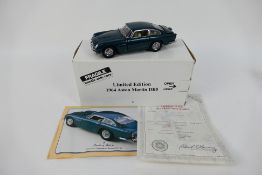 Danbury Mint - A boxed Limited Edition Danbury Mint 1:24 scale 1964 Aston Martin DB5 .