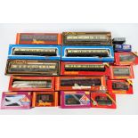 Hornby - Airfix - Other - 16 boxed items of OO gauge passenger and freight rolling stock.
