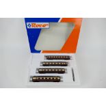 Roco - A boxed Roco HO gauge #43015 four car extension set in DB livery.