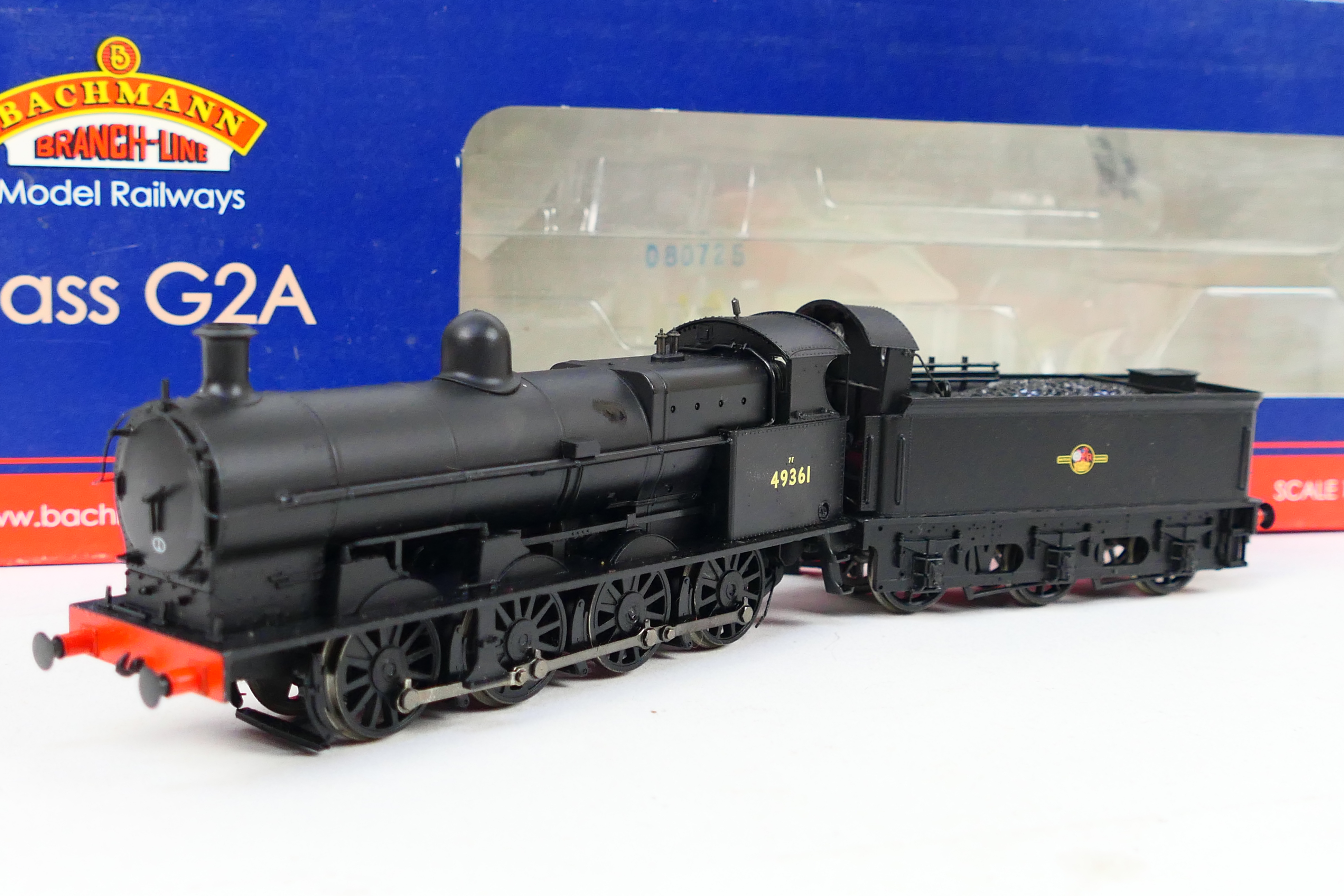 Bachmann - A boxed OO gauge Class G2A 0-8-0 locomotive in BR black livery number 49361 labeled as - Image 4 of 4