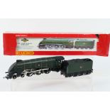 Hornby - A boxed Hornby R350 OO gauge Class A4 4-6-2 steam locomotive and tender OP.No.