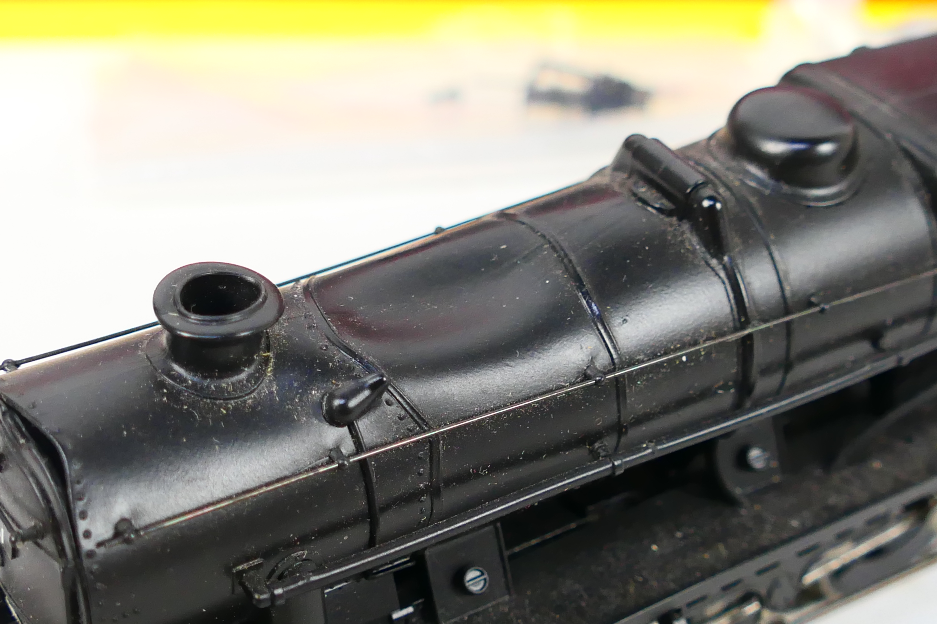 Hornby - A boxed OO gauge Super Detail Class 8F locomotive number 48151 # R2462. - Image 4 of 5