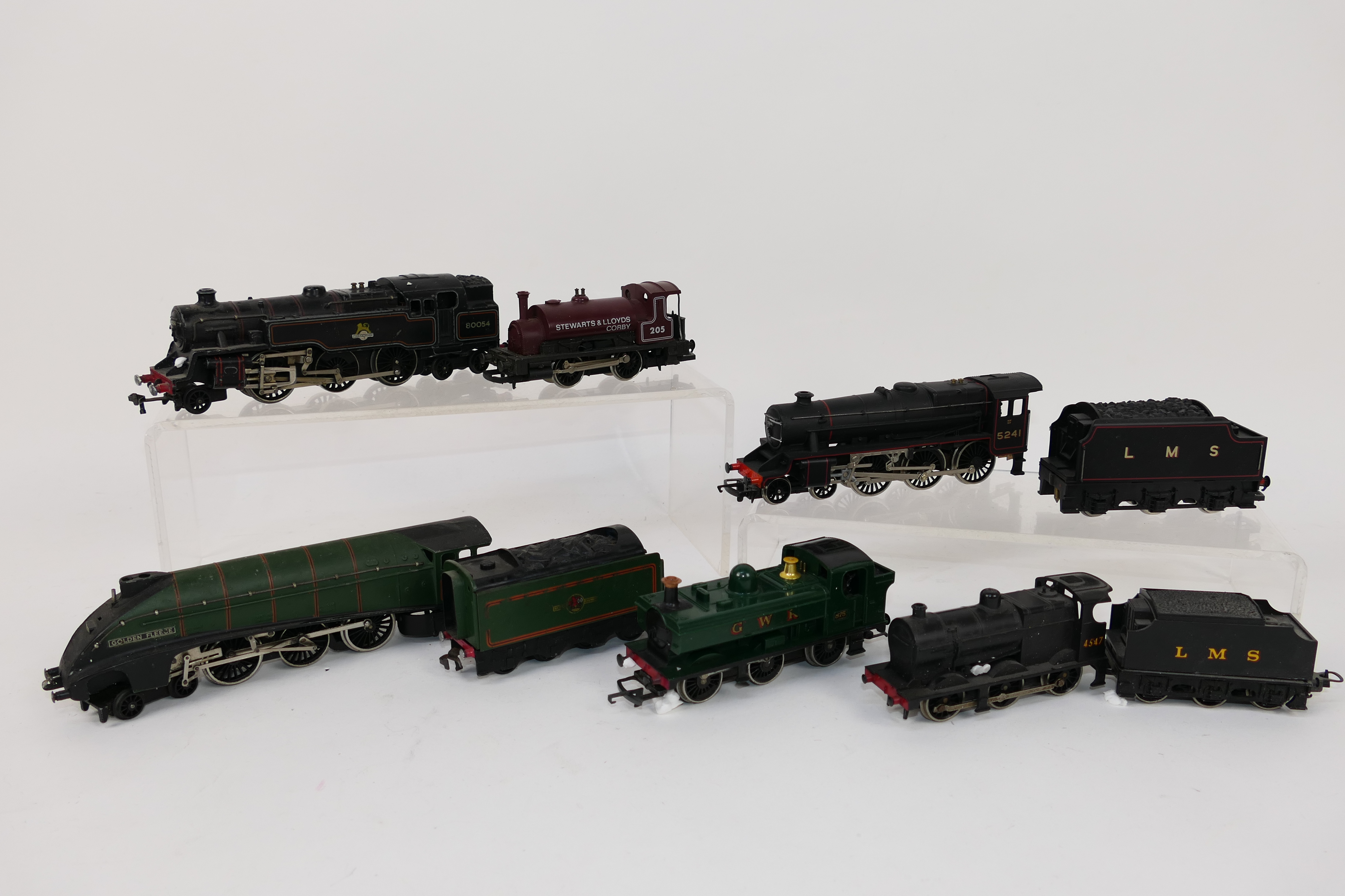 Hornby Dublo - Hornby - Six unboxed OO gauge model steam locomotives.