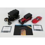 Franklin Mint - Three unboxed 1:24 scale diecast model cars from Franklin Mint.