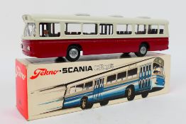 Tekno - A boxed Tekno #851 Scania CR76 diecast model bus.