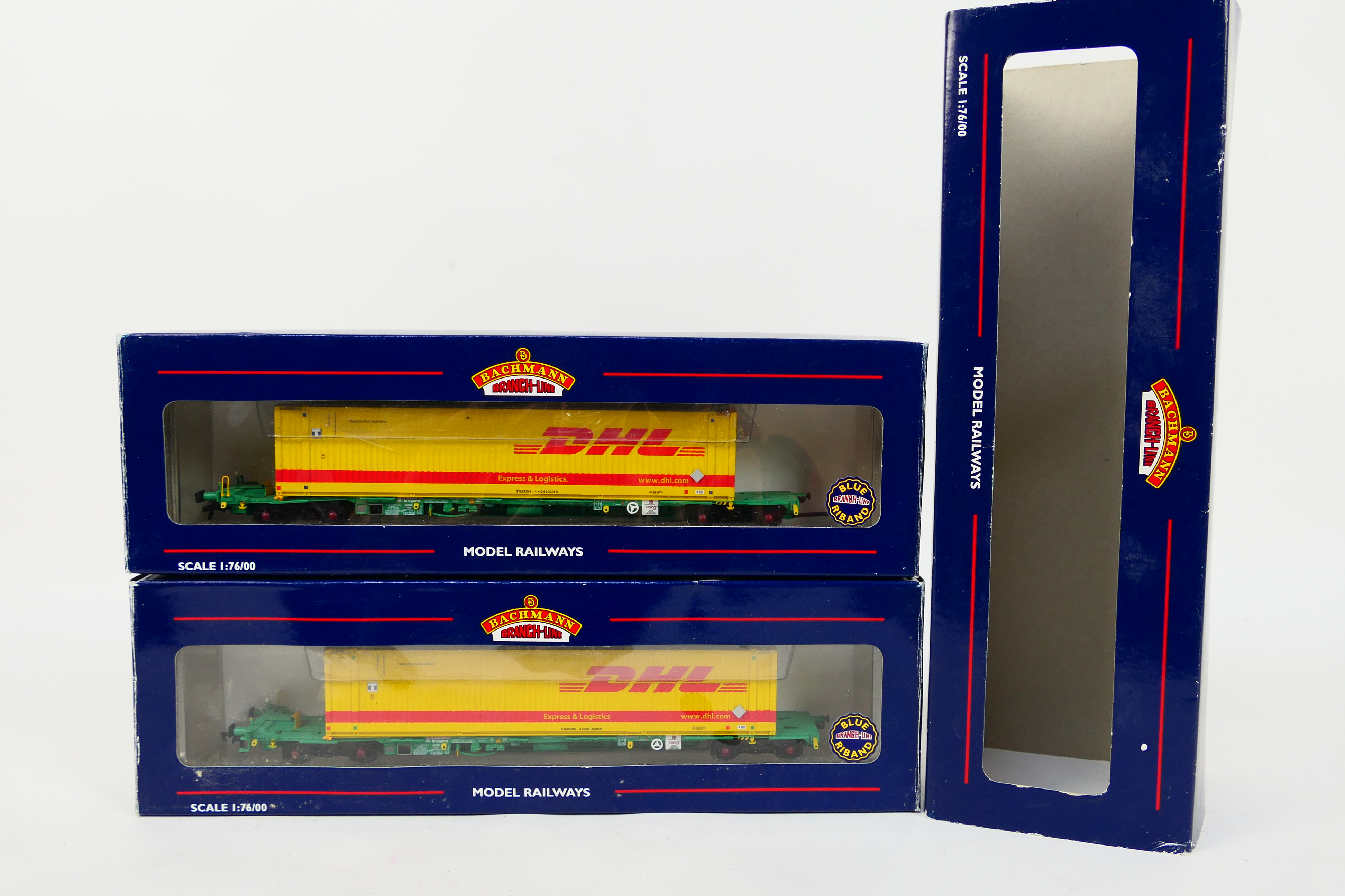 Bachmann - A boxed twin pack OO gauge intermodal bogie wagon 45 ft container in DHL livery # 37-305.