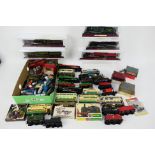Minic - Airfix - Others A mixed collection of predominately unboxed and constructed model train,