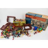 Mettoy - Crescent - Timpo - Britains - A rare boxed Fort Cheyenne set with a metal building and