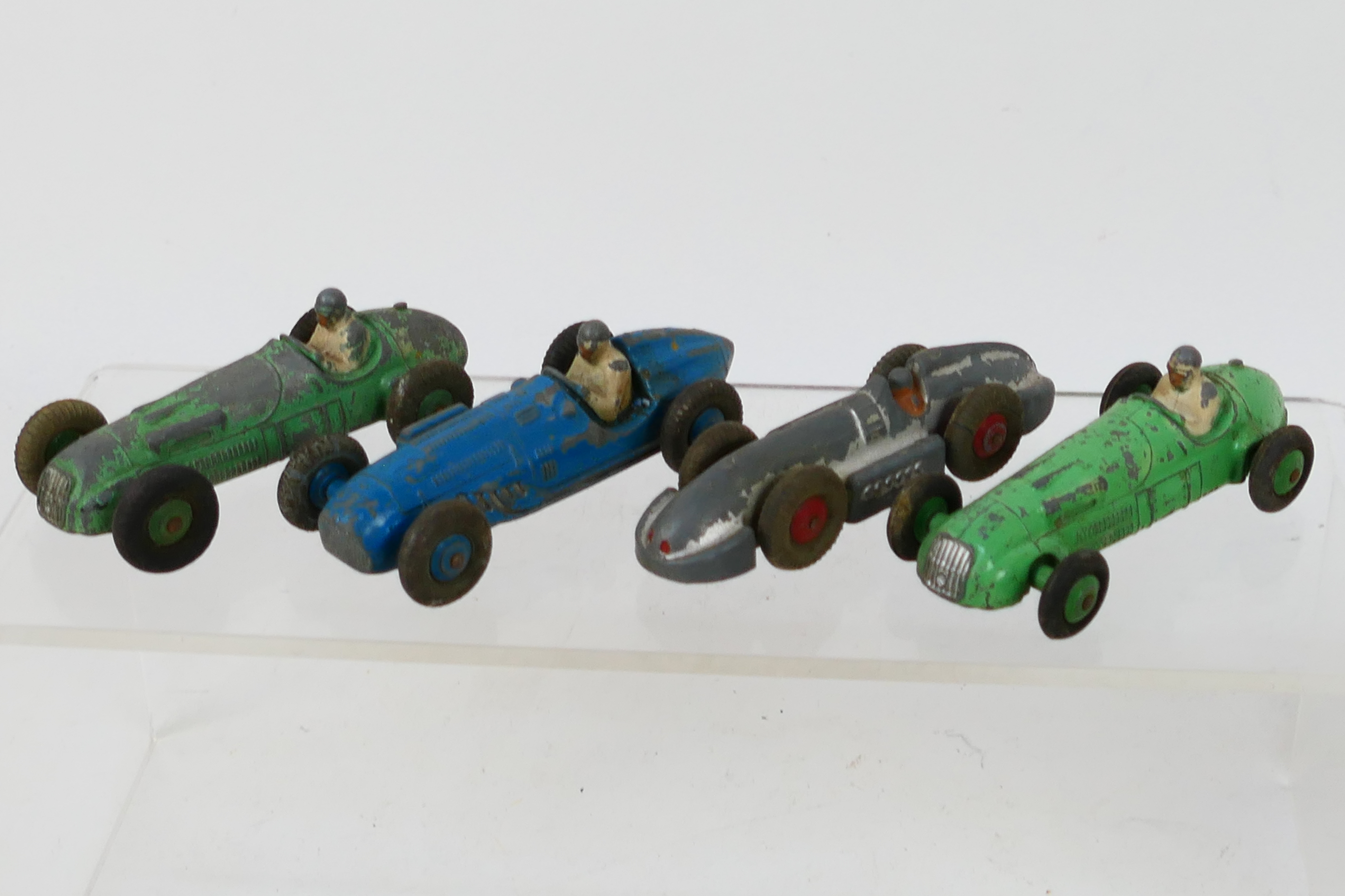 Dinky - A collection of 14 x unboxed vehicles including VW Beetle # 181, Talbot-Lago # 23k, - Image 2 of 5