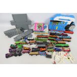 Thomas The Tank - A collection including carry case with 10 x models,