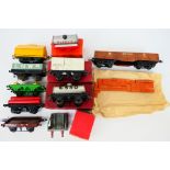 Hornby - A collection of O gauge items including 3 x boxed wagons,