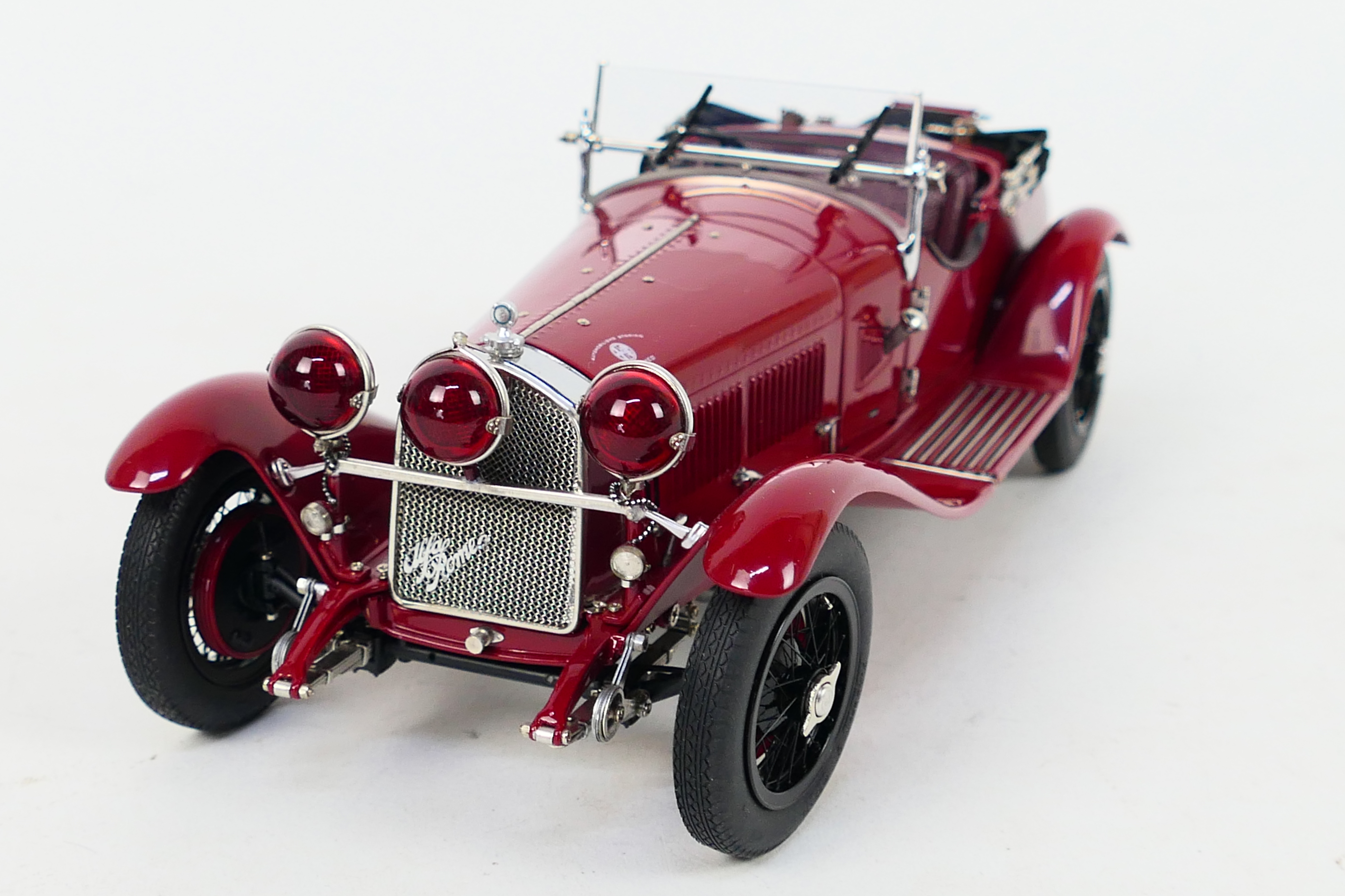 CMC - A boxed limited edition die-cast CMC 1:18 Alfa Romeo 6C 1750, Gran Sport, - Image 8 of 9