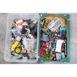 Radio Control - Other - A quantity of RC parts and accessories with a group of playworn and