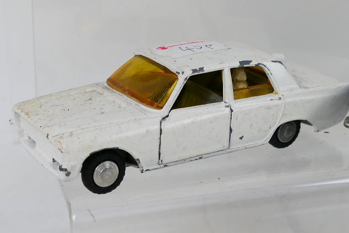 Spot-On - Dinky Toys - Corgi Toys - Tekno - An unboxed collection of 14 playworn diecast model - Image 4 of 4