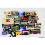 Bburago - Corgi - Vitesse - Others - A mainly boxed collection of diecast and plastic models in