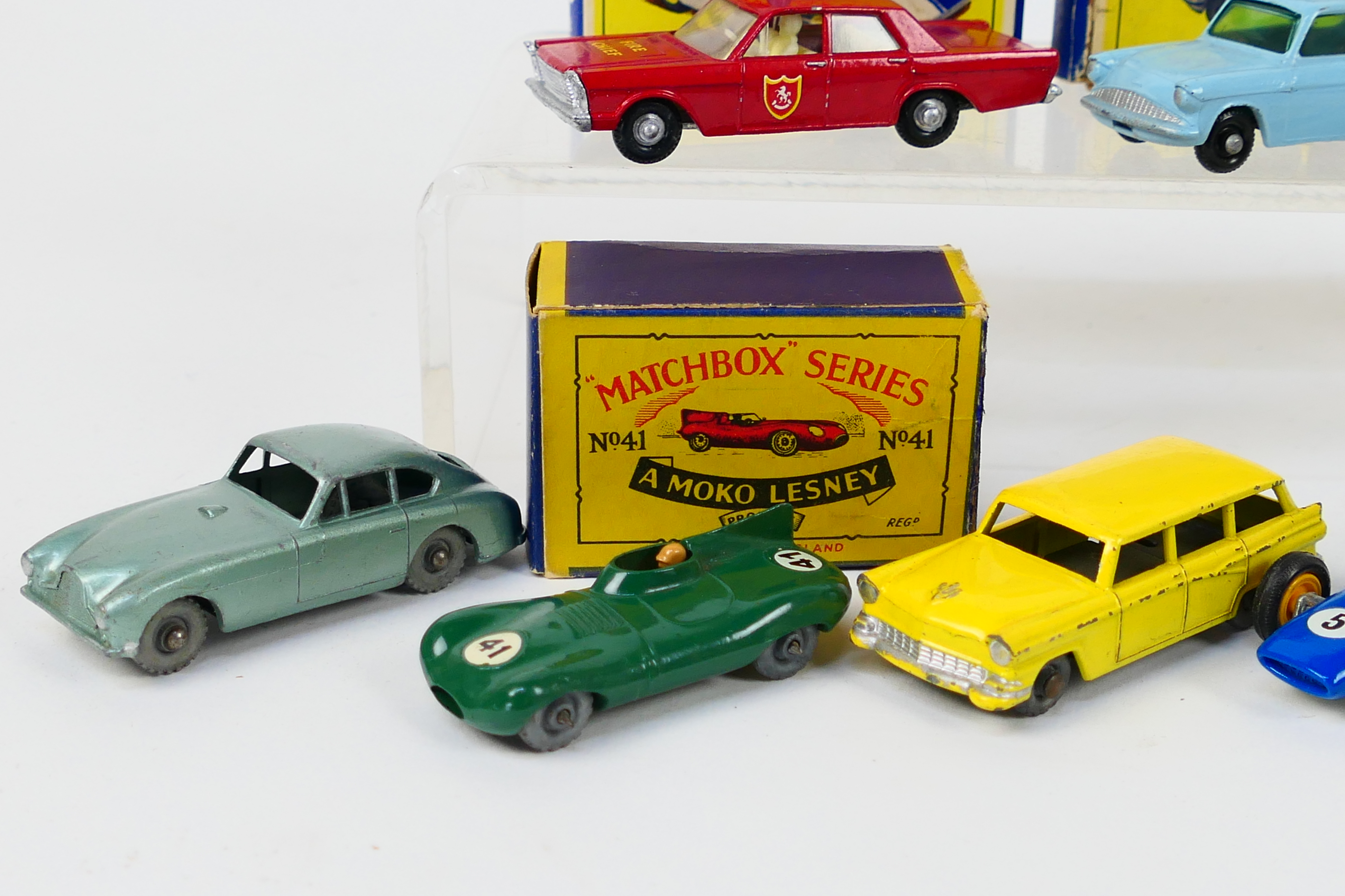 Matchbox - A group of vehicles including Morris Minor # 46, Aston Martin # 53, Jaguar D Type # 41, - Image 4 of 6