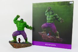 Marvel - Iron Studios - A limited edition Marvel Comics BDS series 5 The Incredible Hulk statue in