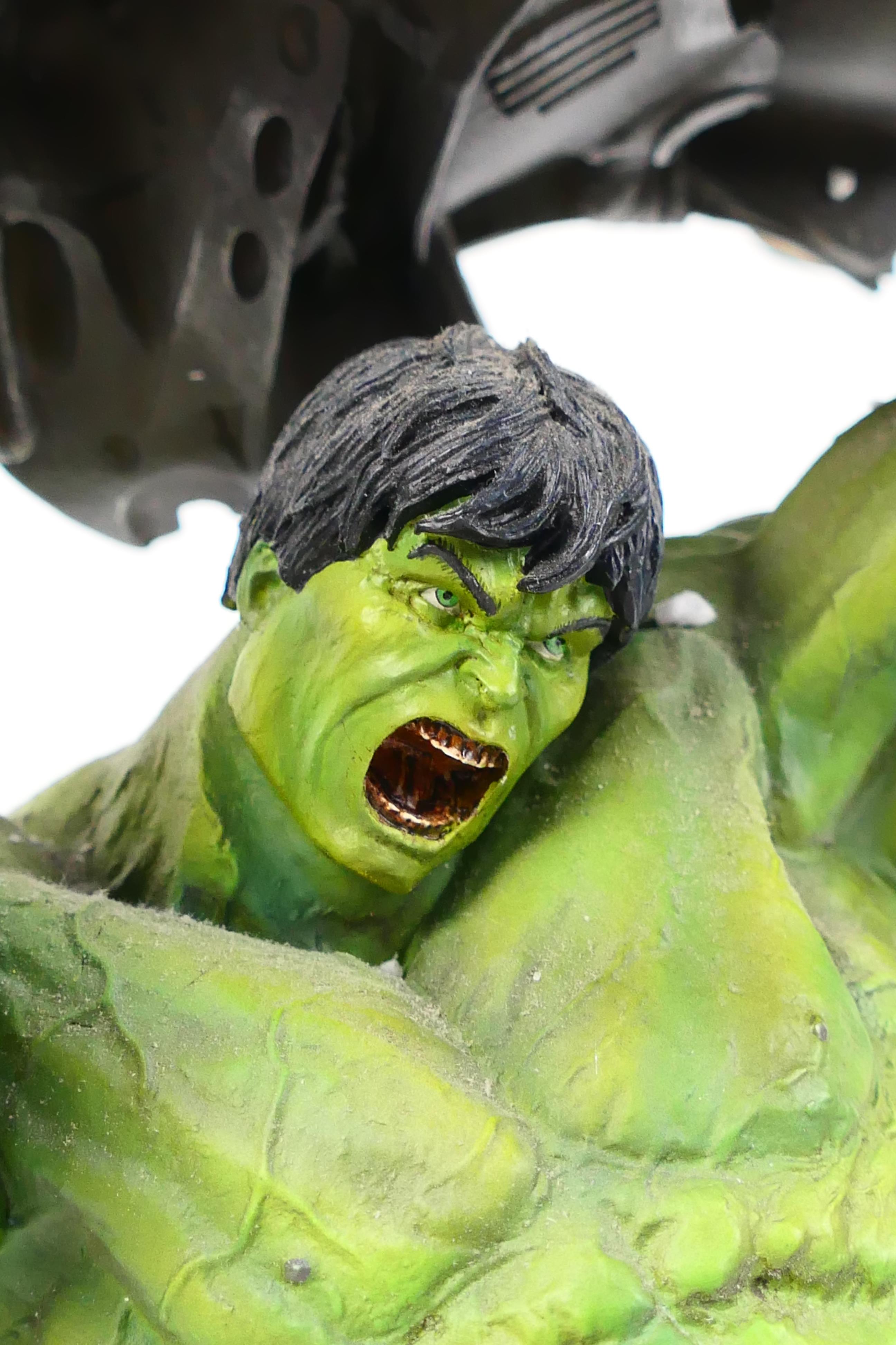 Kotobukiya - Marvel - A boxed limited edition The Incredible Hulk fine art statue number 2596 of - Image 3 of 7