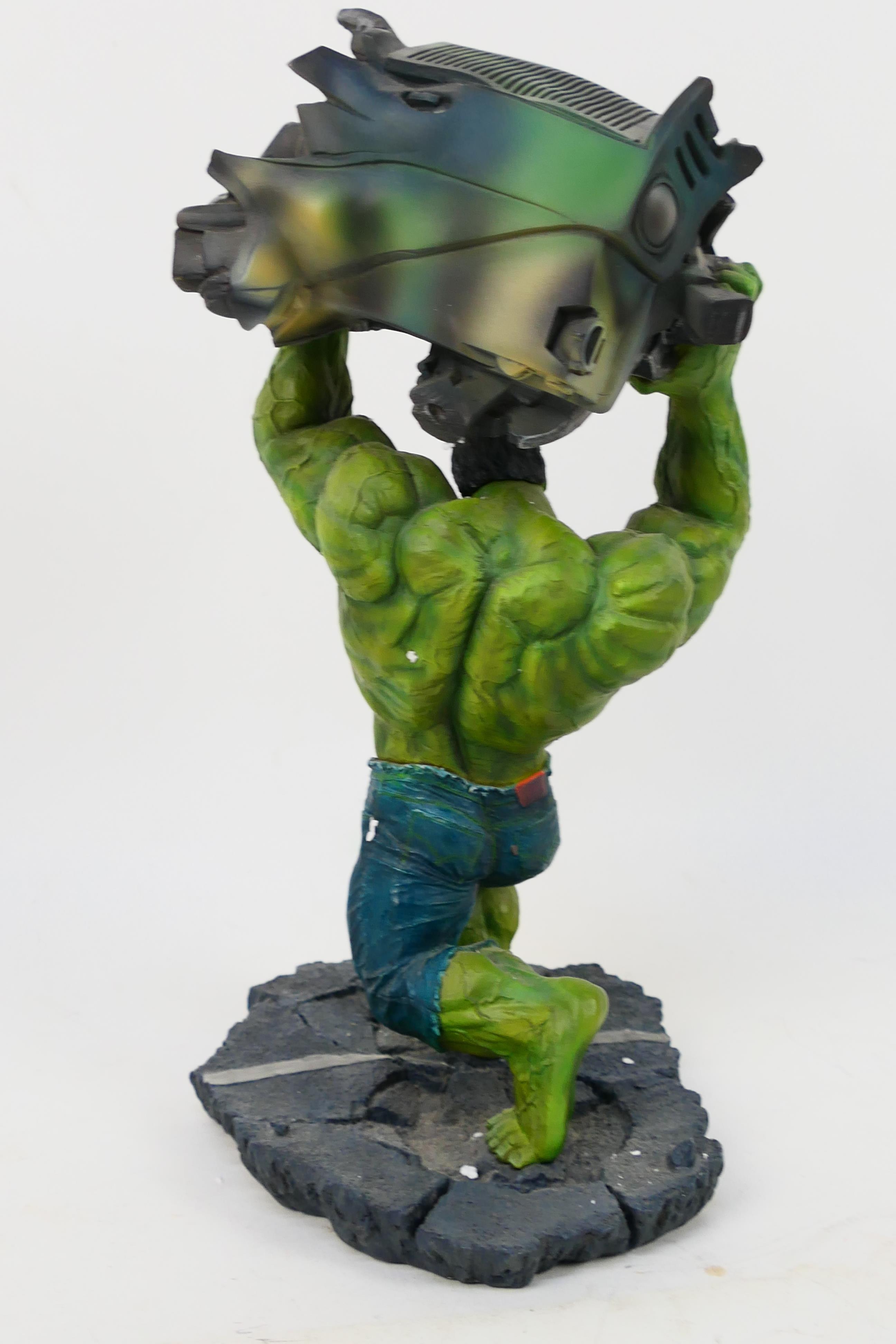 Kotobukiya - Marvel - A boxed limited edition The Incredible Hulk fine art statue number 2596 of - Image 5 of 7