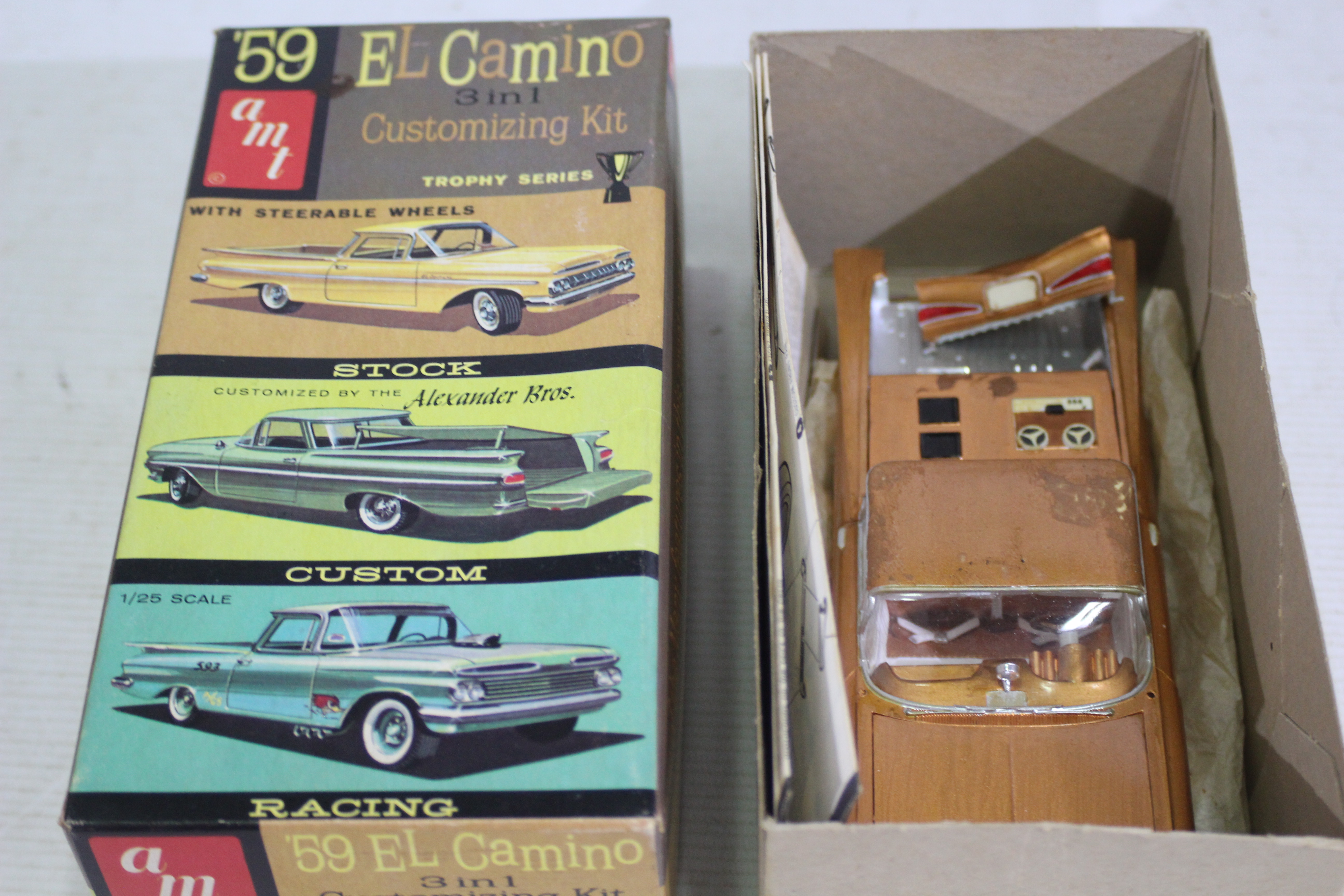 Revel - Monogram - AMT - 6 x vintage model kits which have been built, 1956 Ford Pickup, - Image 6 of 6