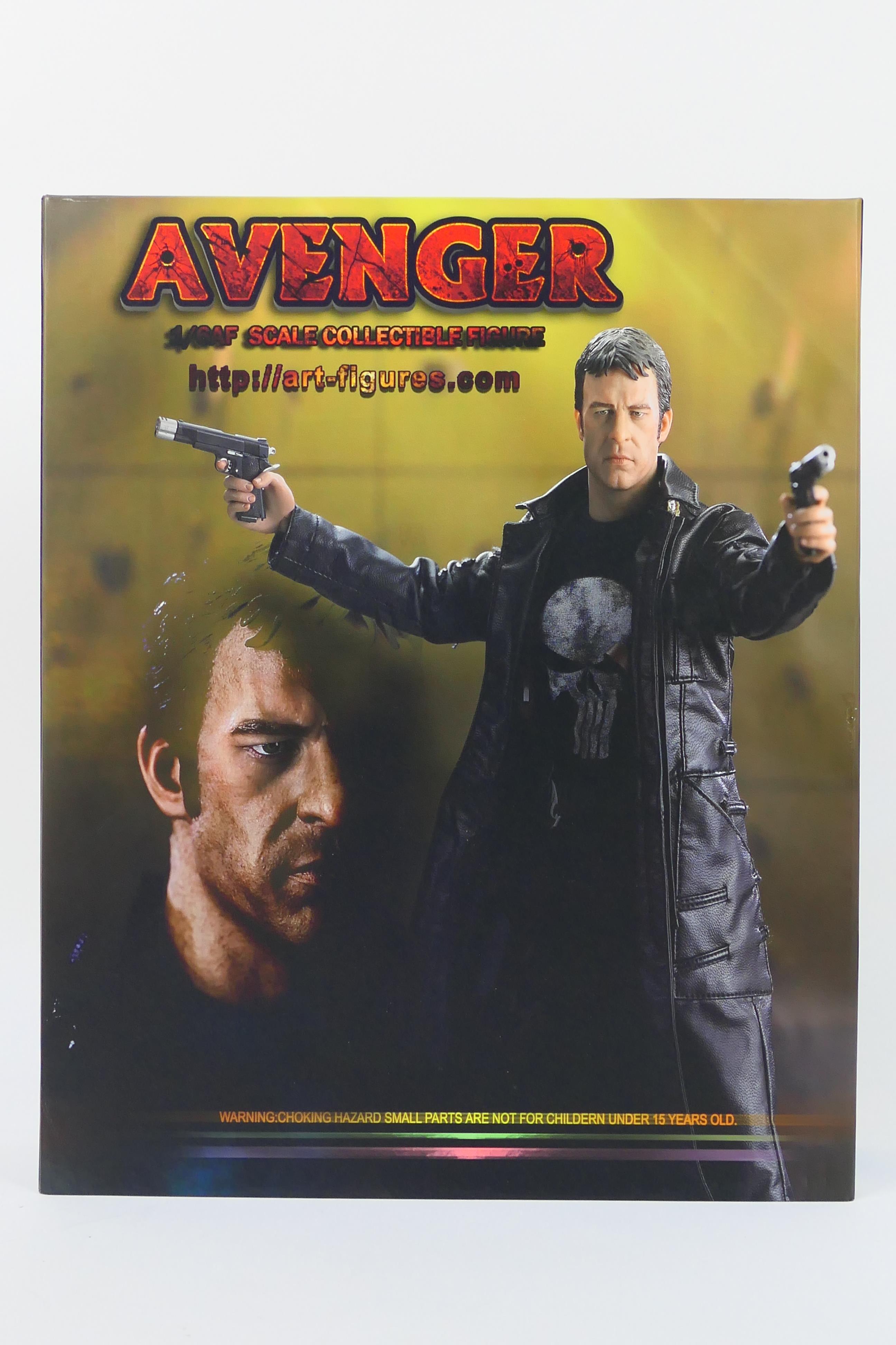 Art-figures - Avenger - A boxed 12 inch Frank Castle 1/6 scale figure with accessories # AF-005. - Image 5 of 5