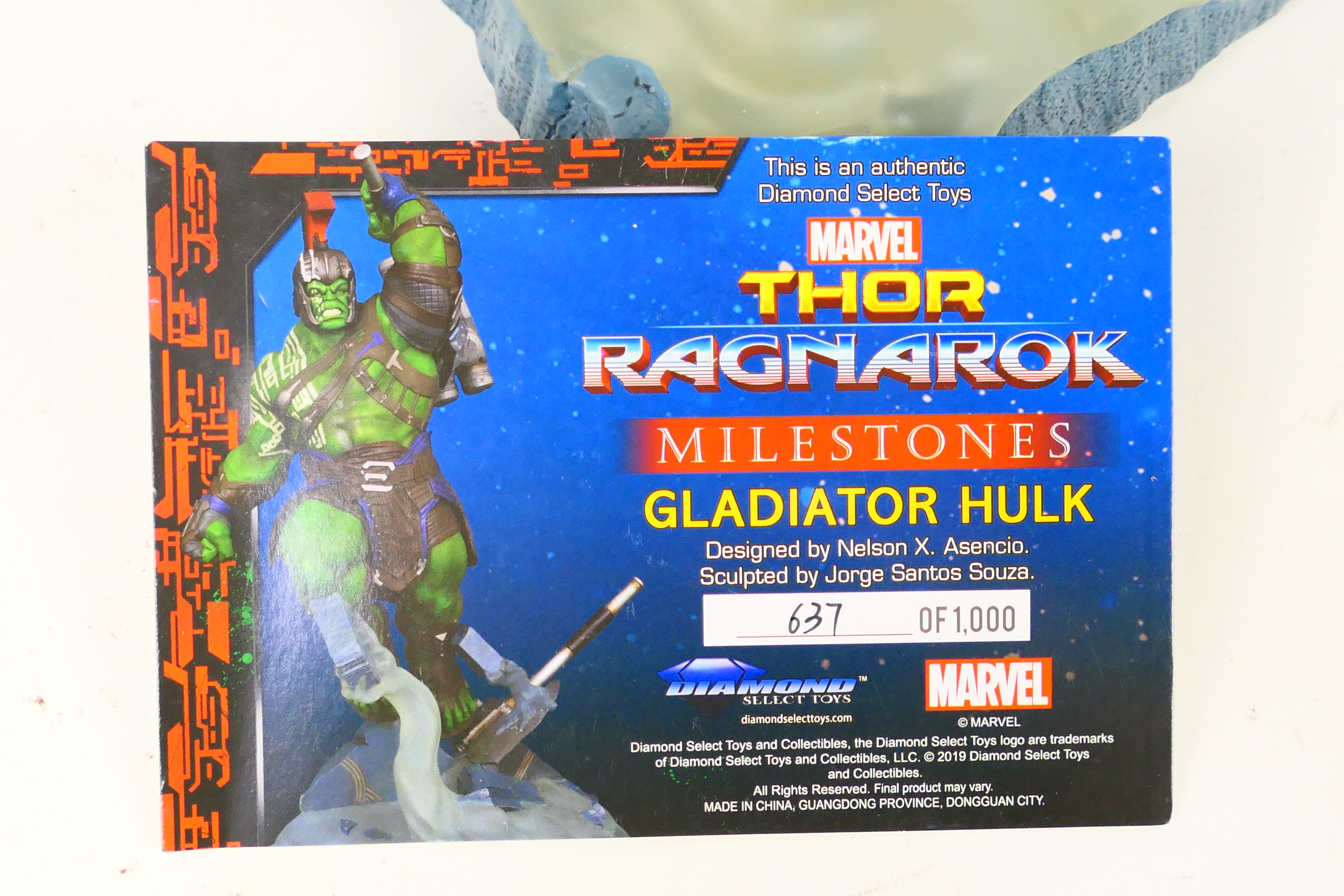 Diamond Select Toys - Marvel - A limited edition Marvel Thor Ragnarok Milestones Gladiator Hulk 23 - Image 7 of 10