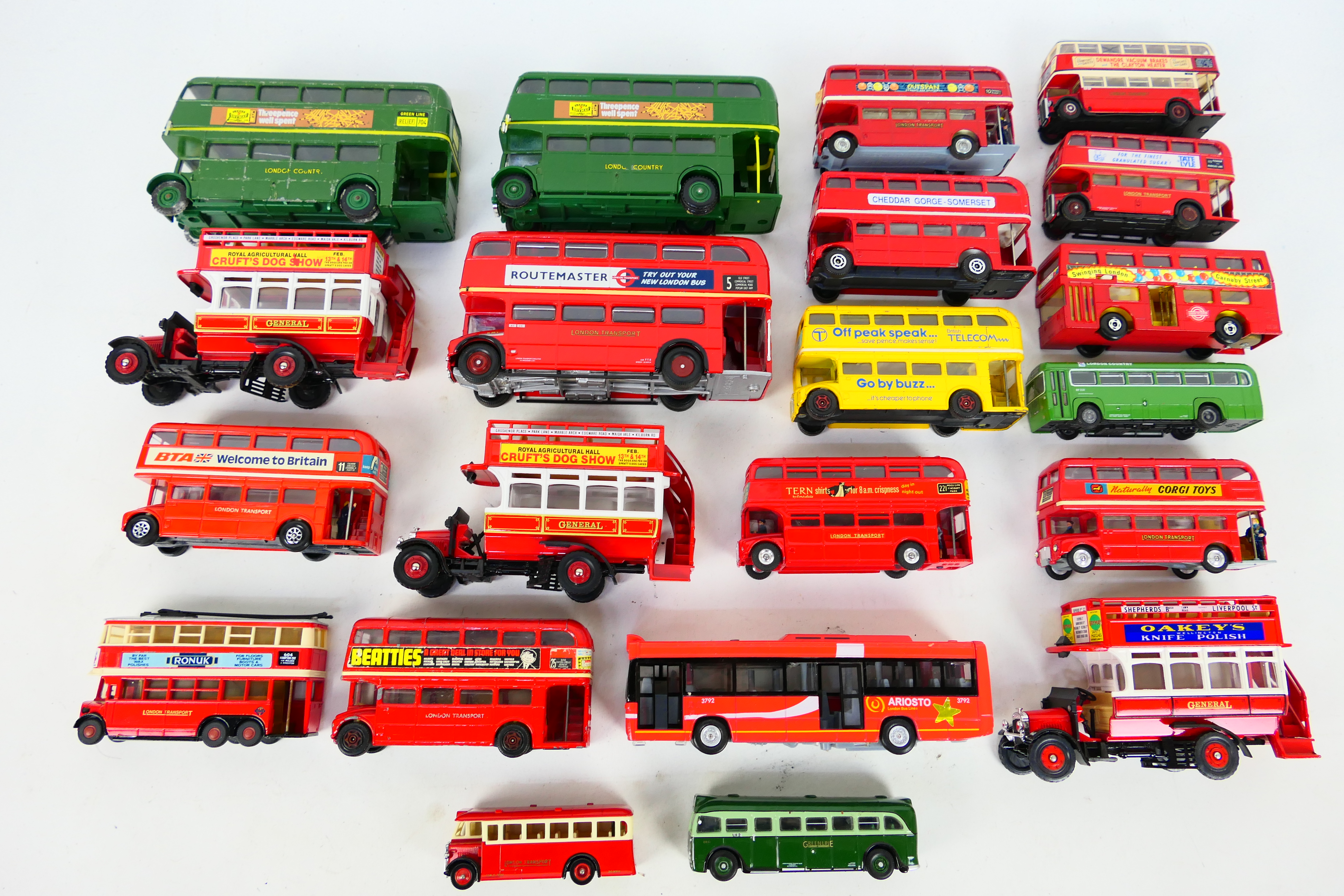 EFE - Corgi Original Omnibus - Dinky Toys - Others - A collection of 21 unboxed diecast and plastic