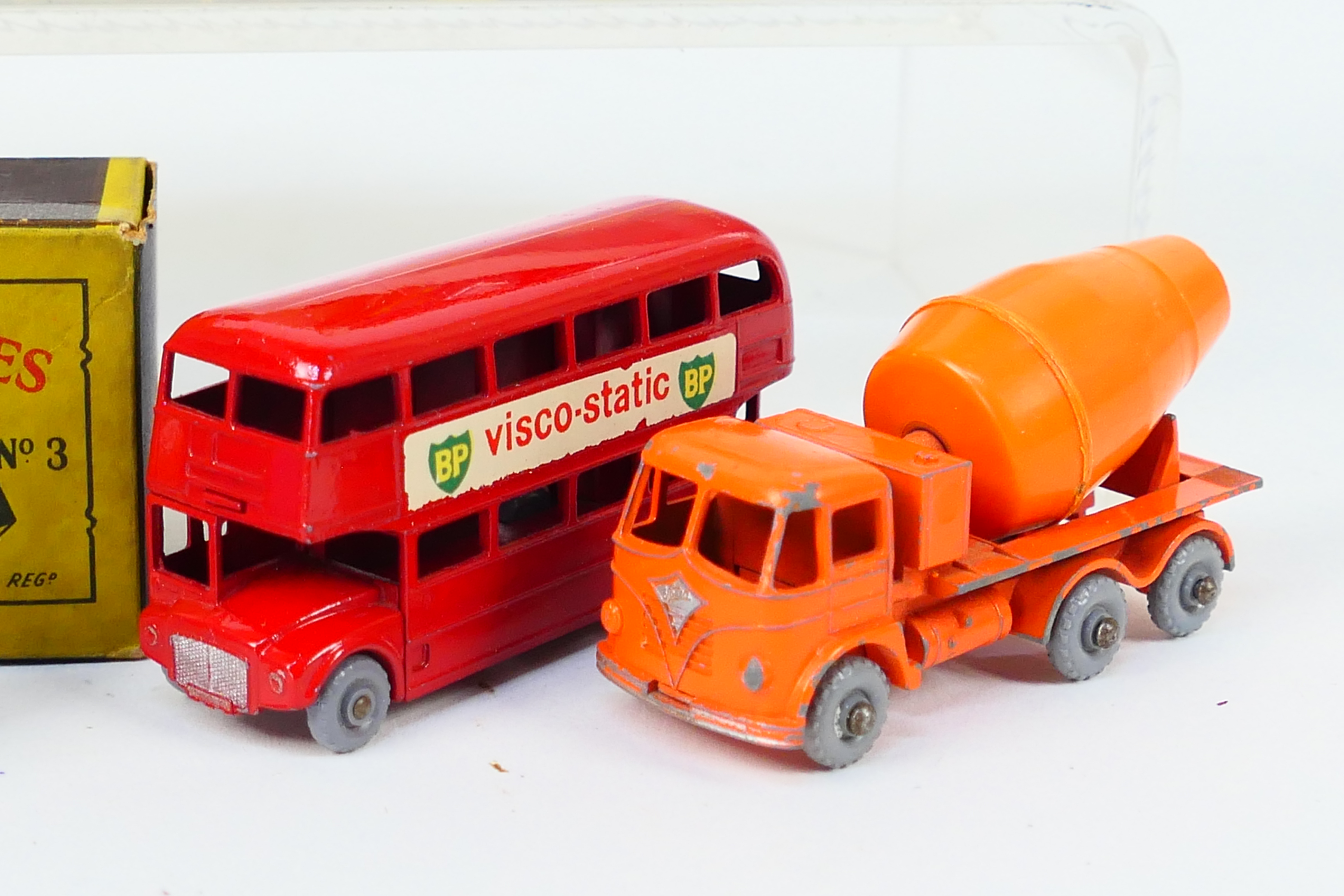 Matchbox - A group of models including AEC 8 Wheel Tipper # 51, Mercedes Unimog # 49, - Image 6 of 6