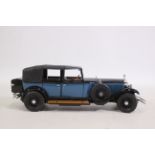 Franklin Mint - A boxed 1929 Rolls Royce Phantom I Cabriolet De Ville in 1:24 scale.