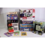 Tyco - Waddingtons - Others - A boxed group of vintage games, and toys.
