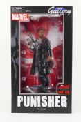 Diamond Select Toys - Marvel - A factory sealed 11 inch Punisher diorama sculpted by Rocco