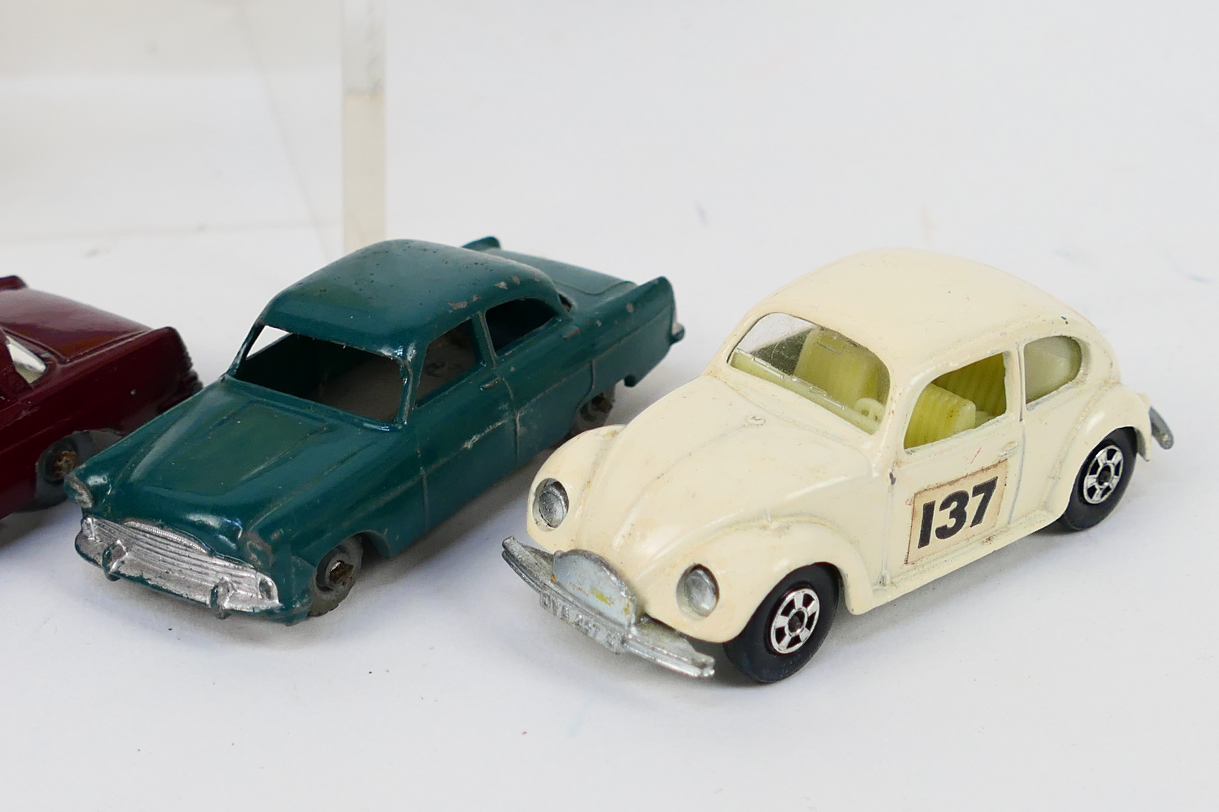 Matchbox - A group of vehicles including Morris Minor # 46, Aston Martin # 53, Jaguar D Type # 41, - Image 6 of 6