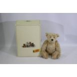 Steiff - A boxed limited edition #000683 blonde mohair Steiff bear - The '1920 Classic Teddy Bear'