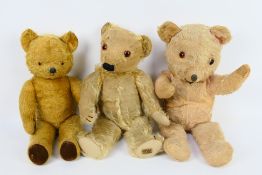 Merrythought, Other - 3 x vintage mohair bears - Two of the three bears are straw filled.
