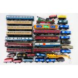 Hornby - Triang - Lima - Others - An unboxed group of OO gauge passenger and freight rolling stock.