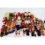 Rogark - Other - A large unboxed collection of mainly Rogark costume dolls in various sizes,