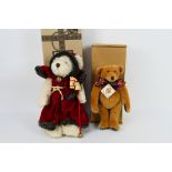 Canterbury Bears - Russ Bears - Two unboxed teddy beras.